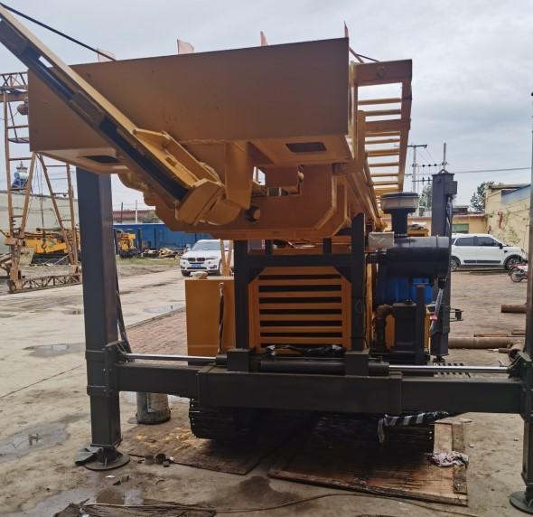 GL350S Fully Hydraulic Track Mounted Borehole Drill Rig Machines for 350m Drilling