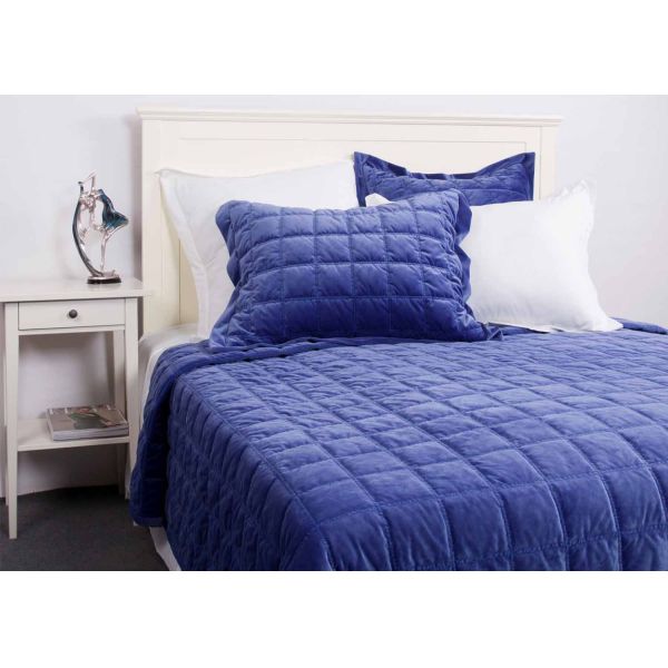 Solid Velvet Quilted Coverlet And Shams 3 Pcs Twin / Queen / King Size