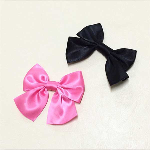 Red Ribbon Bow Crafts Fabric Material 8cm Long Gift Packing Eco - Friendly