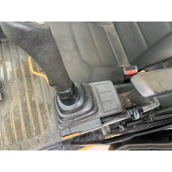 Используемое оборудование большого 30 экскаватора гусеницы 330GC тонны подержанное копая экскаватором