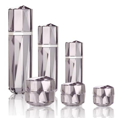 Custom Diamond Luxury Cosmetic Acrylic Bottle Container For Skincare