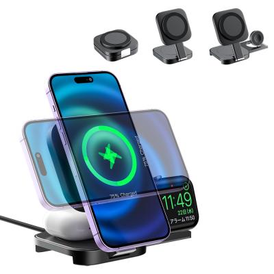 Compact 3 In 1 Iphone Charging Station For 15 Pro Max With Synchronisation Function