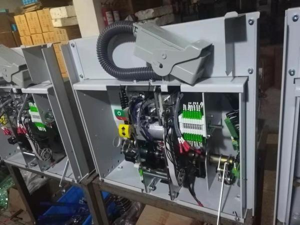 630A Mechanism Vacuum Circuit Breaker For Arc Interruption