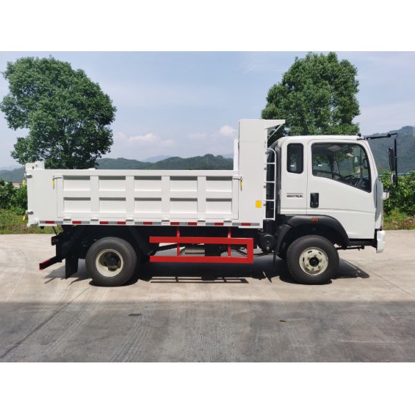 Usado Dongfeng Euro 2 4X2 6 neumáticos Mini camión ligero / camión de basura dentro de su presupuesto