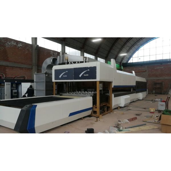 300*450 мм Плоская режущая ребраная стиральная стекла закаленная печь Стекло закаливающая машина