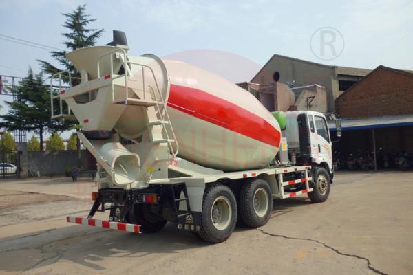 Transit 6cbm Truck Mounted Concrete Mixer, Low Angle Cement Delivery Trucks