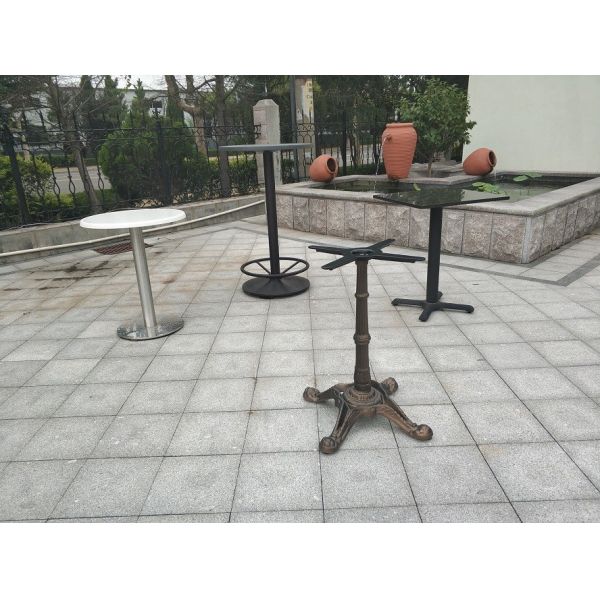 Easy Move Stainless Steel Table Legs  Round Chrome Table Base For Bistro Table