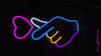 Los hombres de encargo de la señal de neón del corazón del finger excavan deco de la iluminación de la pared del dormitorio del dormitorio
