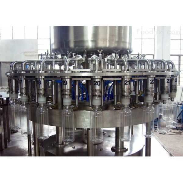 Stainless Steel Beverage Filling Machine 150 ML - 5000 ML Capacity With PVC Plastic Bottle