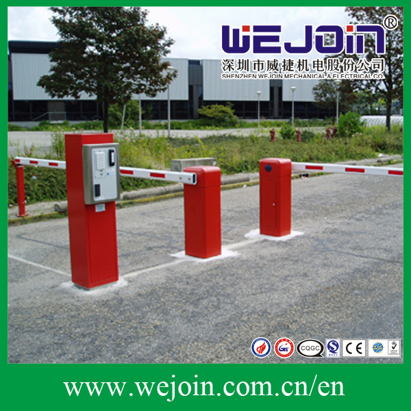 Road Toll Gate Car Parking System , Parking Lot Barrier Gate Boom Barrier Auto Closing