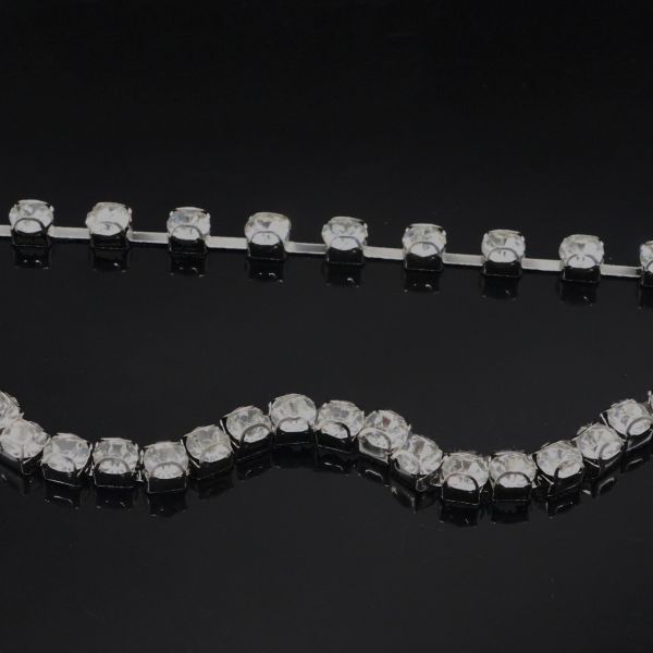 Copper Pearl And Rhinestone Necklace Inlaid 5.89MM Round Diamond OEM