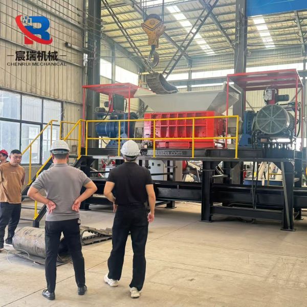 Industrial Double Shaft Shredder - Metal Plastic Tire Electronic Waste Shredding Machine
