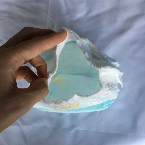 Non Woven Fabric Disposable Swim Diapers PE Film Breathable Backsheet