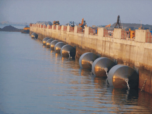 Custom Manufacturing Foam Filled Fender with ISO17357 Standard and 12 Months Shelf Life