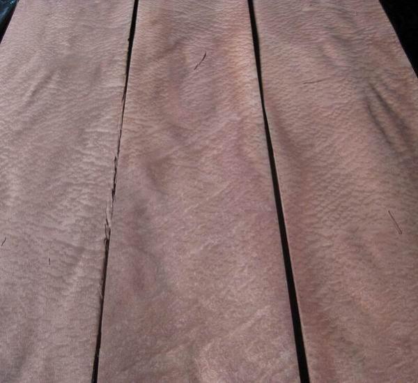 Natural African Sapele Pommele Wood Veneer Sheet