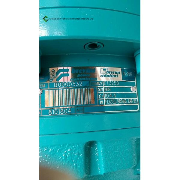 Zoomlion Concrete Pump Truck Rotary Reducer Assembly ET3250/MN-S9/104.4/00+FL635/U+ 1030200381