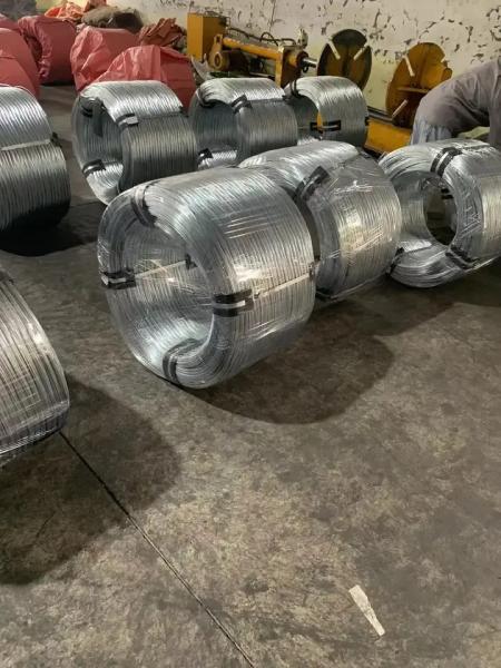 Fios de parafuso 304Cu passados pela pele para aplicações de aço inoxidável pesado