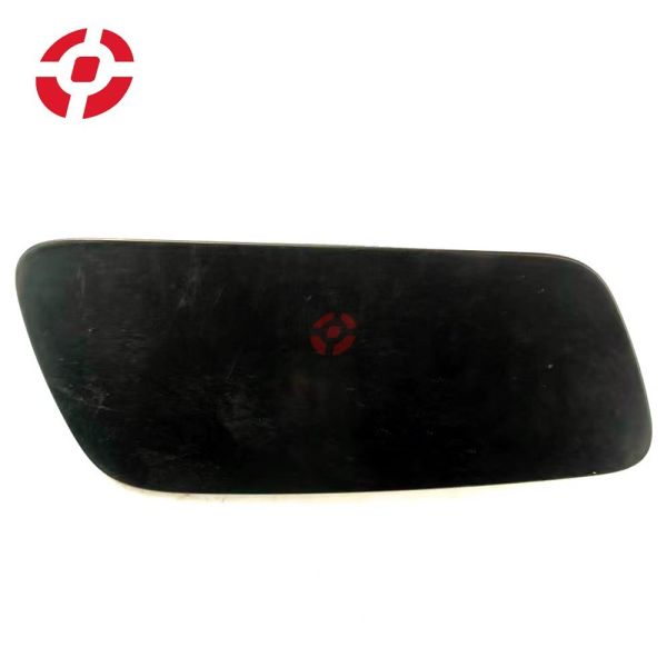 Front tow hook cover Headlight washer cover for Volv o Front bumper headlight washer spray cap 39839818