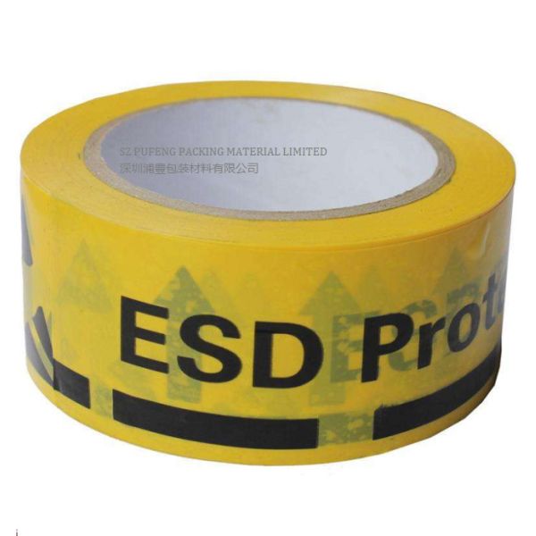 Чернота PVC и желтая лента безопасности