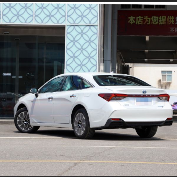 Гибрид 2022 автомобиля версии спаренного двигателя 2.5L Haohua Тойота Avalon средний