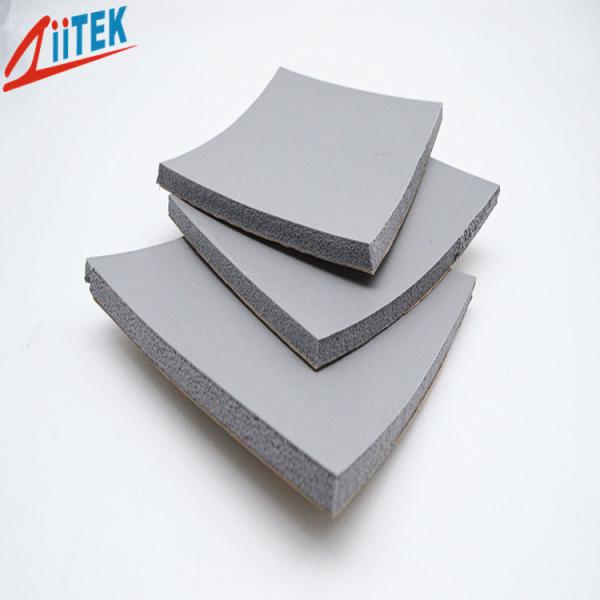 Material Z-FOAM8240-SC1 6mmT 45shoreC da gaxeta de espuma do silicone para a selagem da caixa de bateria do veículo de New Energy