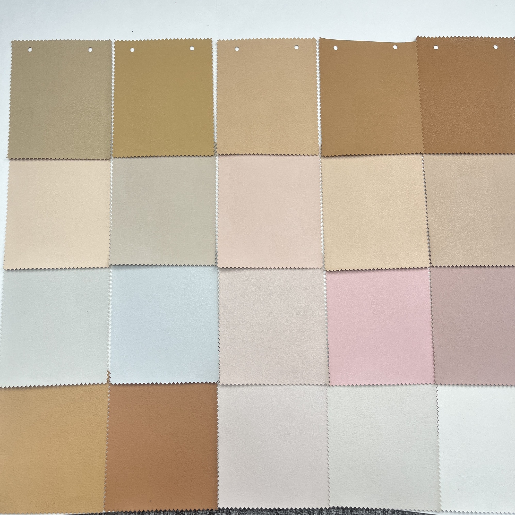 Customize Synthetic  Leather for Handbags Shoes Lining
