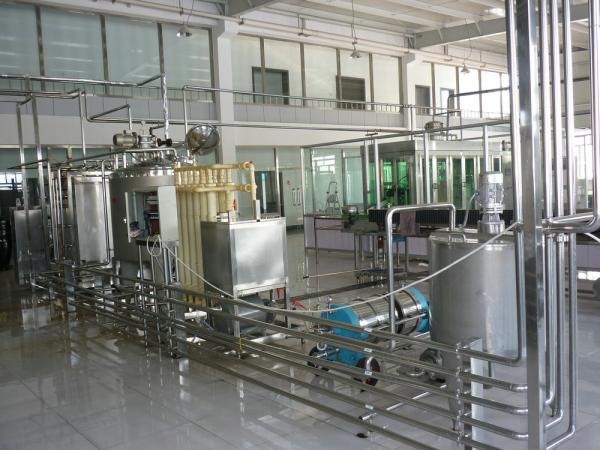Full Automatic Carbonated Beverage Production Line 2500-4000 Bottles Per Hour