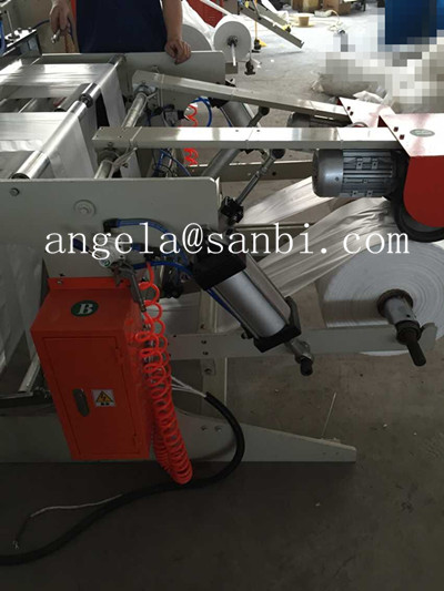 Hot Cutting LDPE T-shirt Bag Making Machine 230 - 250 pcs/min Full Automatic