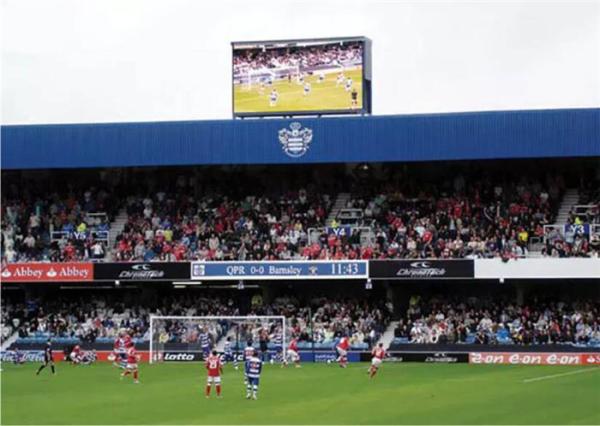 320x160mm Stadium Perimeter LED Display Ironed Steel Cabinet
