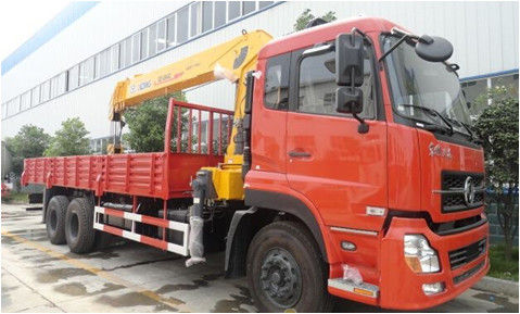 180/2200 Kw Max Power Dongfeng Used Crane Truck 6X4 Drive Mode 2013 Year