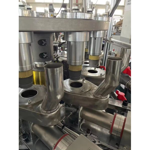 Máquina de fabricación de tazas de papel totalmente automática de alta velocidad 100-110pcs/min para compra directa