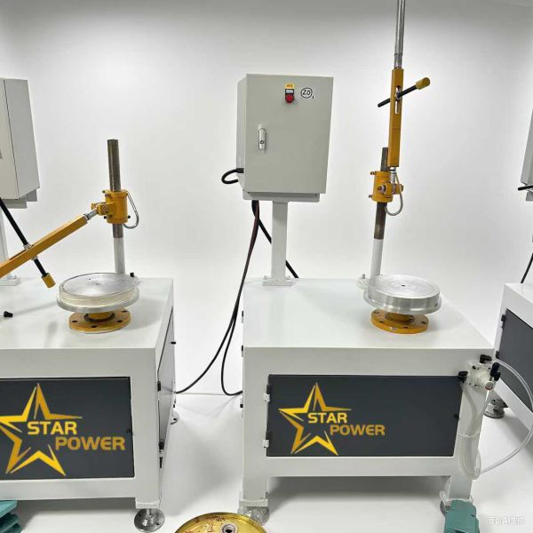 Industrial Dual-Function Sander with Variable Speed and Dust Collection