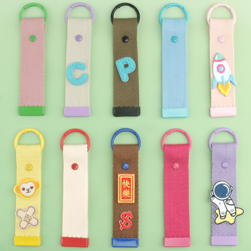 DANSKY Woven Tags Label Crew Embroidered Keychain With Key Rings
