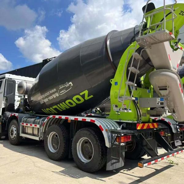2021 Zoomlion 12m3 Diesel Concrete Mixer Pump Truck