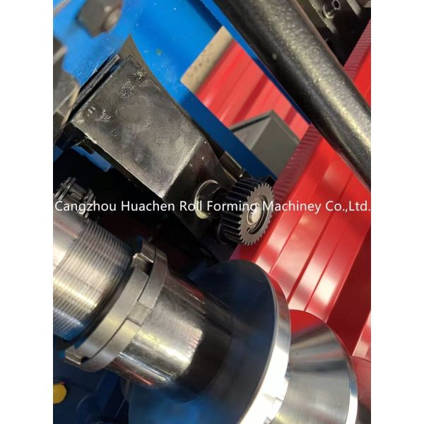 Hydraulic Corrugated Panel Roll Forming Machine with 11 Stations, 45# Steel Quenching and Plating for Roofing Sheet Manufacturing at 15-20m/min Speed