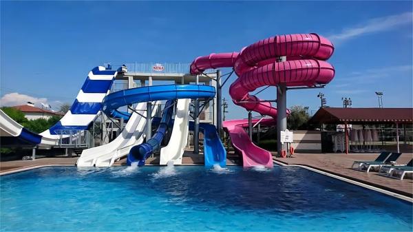 Aqua Park Water Play Amusement Splash Equipment Fiberglass Water Slide