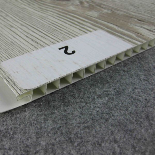 Painéis de parede de madeira do Pvc Wpc da grão para a estrutura de telhado