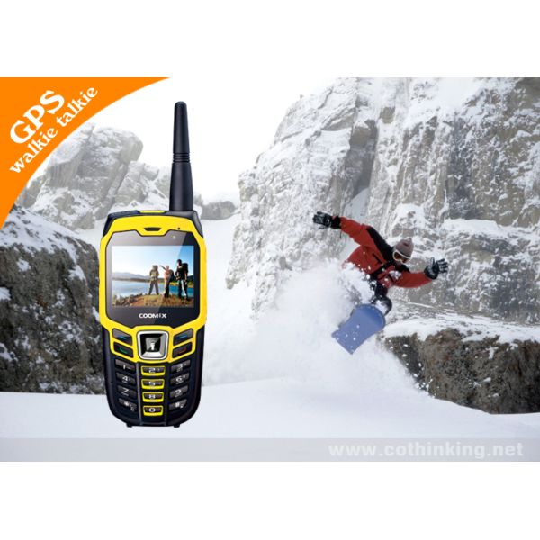 GK3537 Outdoor Photograph Bluetooth / FM radio GPS GSM Personal Tracker With 2 Mega Pixel