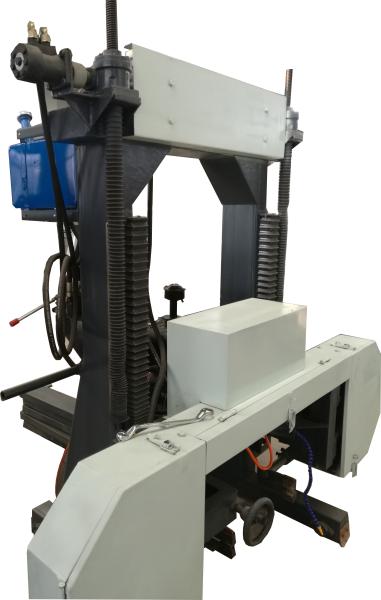 Portable sawmill horizontal diesel band saw / Portable Horizontal Band Sawmills
