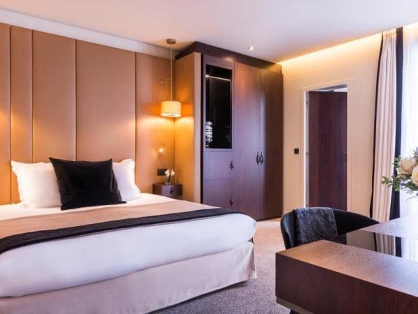 Djibouti furniture for sale hotel guestroom furniture set of Leather headboard bed with Fabric sofa and wood desk table