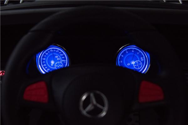 120*71.6*49.5 Tamanho do produto Outlets Remote Control Toy Ride On Car For Kids 2-7 Years Old