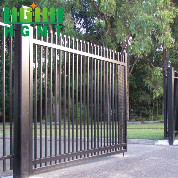 Clean Easy‑Wipe Tubular Steel Fence For Dusty Environment