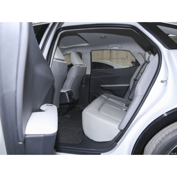 Максимальная скорость 160 км/ч 2023 Toyota Bz3 Электромобиль с дальностью 517 км и Elite PRO Пакет