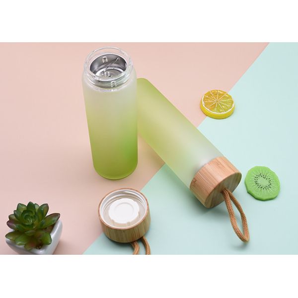 Portable Unbreakable Glass Water Bottle Borosilicate Glass Water Bottle With Bamboo Lid