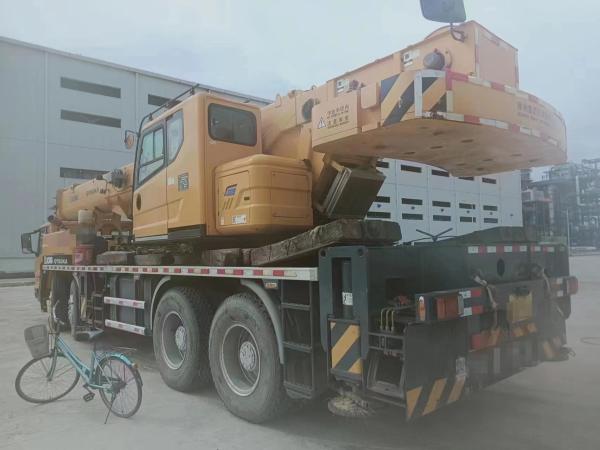 Crane de camion 2020 XG 50T Crane mobile certifiée ISO9001 pour le levage monté sur camion