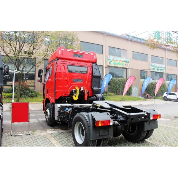 FAW J6M Heavy Duty Truck Trailer 350 HP Tractor 4X2