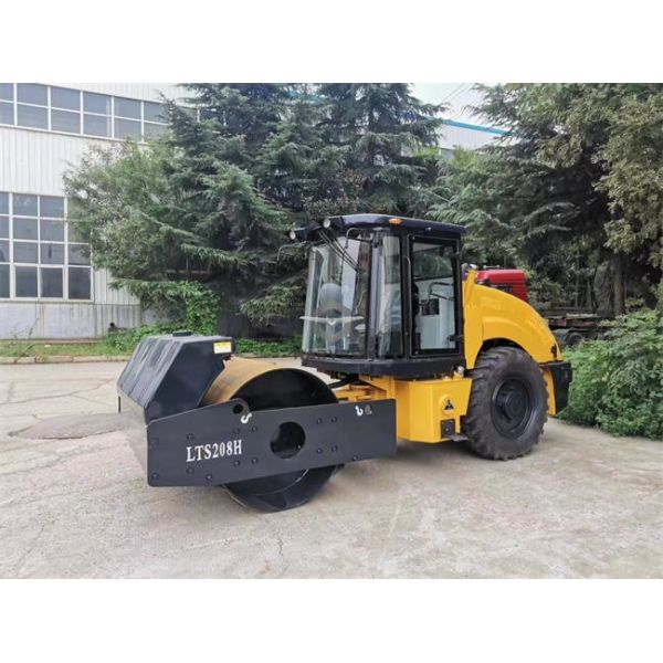 8 Ton Hydraulic Vibratory Road Roller LTS208H with Cum-mins Engine