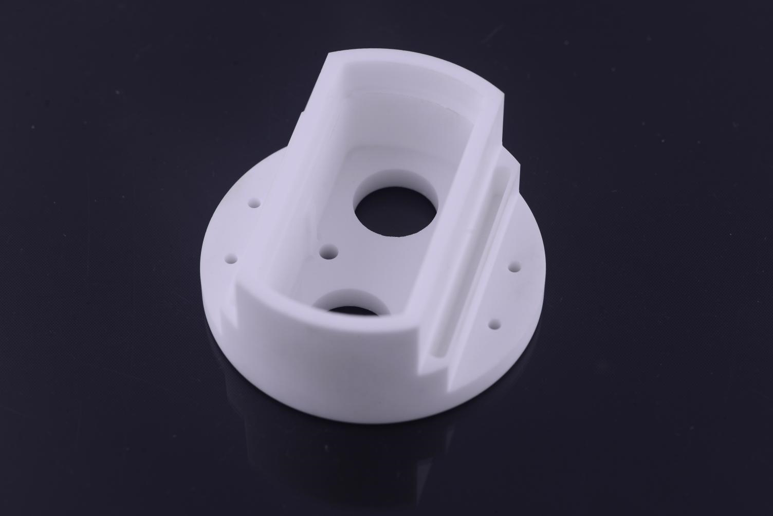 Componentes industriales de alta gama de cerámica de alumina: soluciones perfectas para tres campos principales