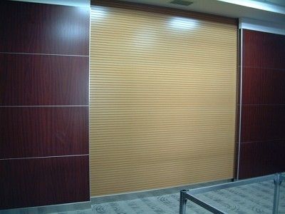 Decoración de interiores B1 Panel de pared de madera MDF a prueba de fuego con absorción acústica del sonido