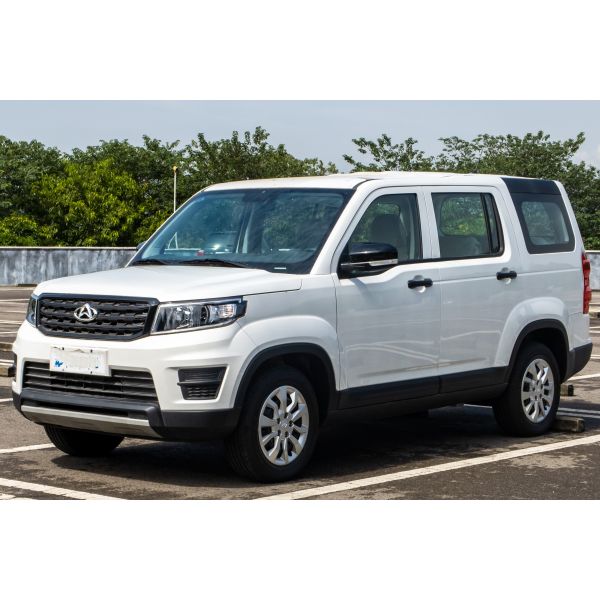 Автомобиль Suv города бензина 7 мест изготовленный на заказ для Geeral и правительственных учреждений